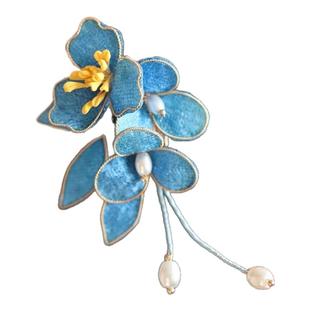 新中式手工掐丝绒布发夹古风蓝色绒花头饰旗袍配饰侧边夹秀禾清汉