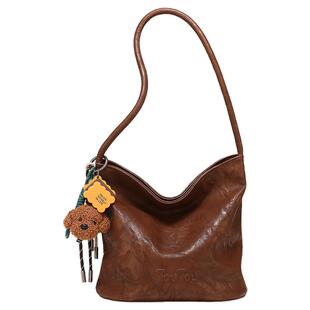 新年礼物TOUTOU原创通勤水桶包高级感仿植鞣软皮大容量单肩腋下包