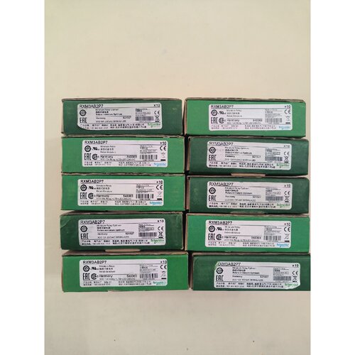 全新正品施耐德RXM3AB2P7继电器全新原装一盒10个