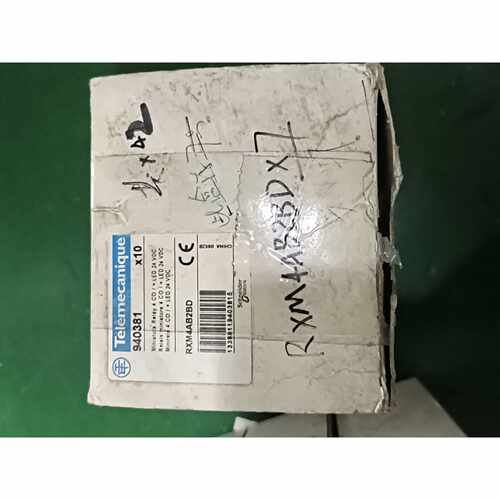 议价可维修施耐德小型继电器RXM4AB2BD24VDC带LED指示
