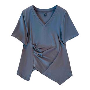 大码深v上衣甜辣胖mm不规则尖角下摆女装针织衫200斤正肩别致遮肚