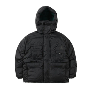 The North Face x INVINCIBLE TNF 22联名北面两面穿羽绒服棉服