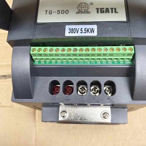 议价台工爱德利5.5KW维修