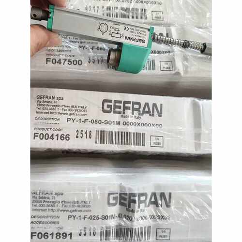 GEFRAN PY-1-F-025-S01M 位移传感器 工业自动化设备