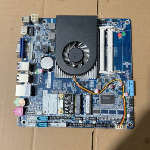 研盛ELSKY QM9600-2C主板，i3-6100U处理—议价