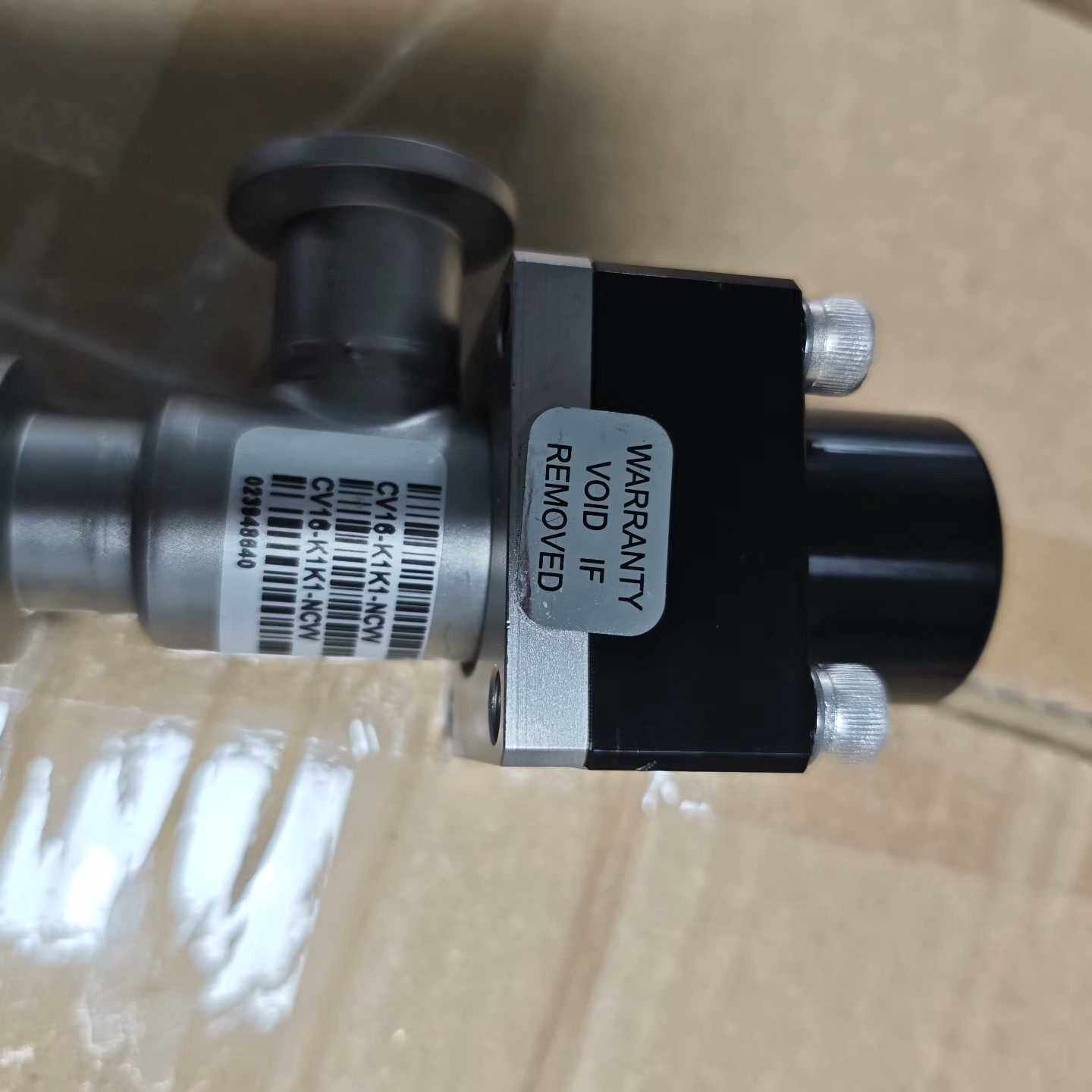 MKS真空角阀CV16-K1K1-NCW,原装,几乎全新—议价