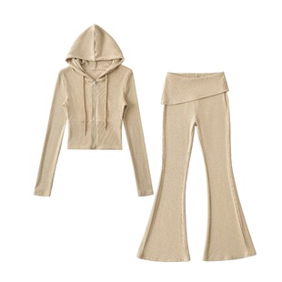 SweetKiki 巨显身材的两件套套装 弹力超大上身超舒服百搭慵懒风