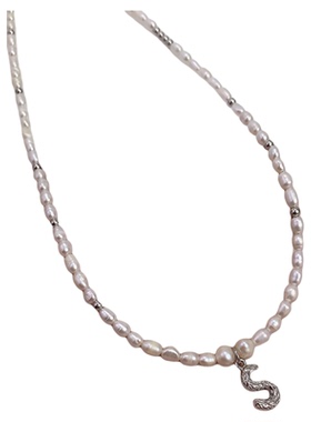 小众轻奢字母天然珍珠项链