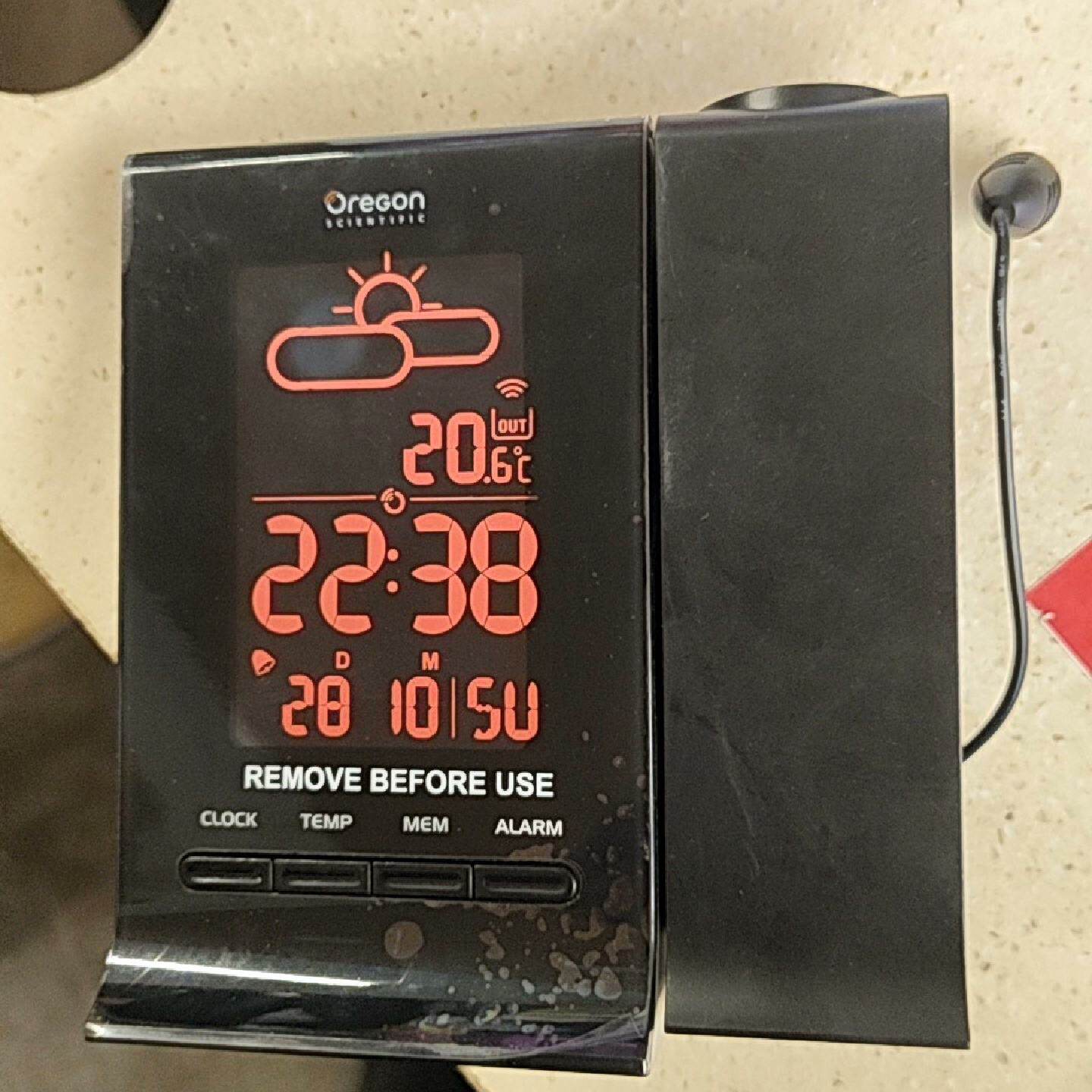 议价欧西亚 Oregon BAR339DP 投影钟，包功能正常，