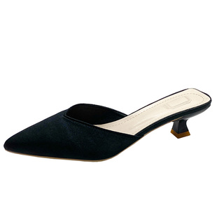 法式尖头半拖鞋女中跟2026夏季外穿女士绸缎细跟包头懒人穆勒凉拖