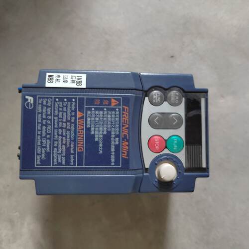 【询价】富士变频器FRN0.4C1S-7C    220V适用