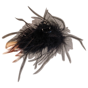 羽毛抓夹鸵鸟毛毛发夹女后脑勺2024新款日韩高级感鲨鱼夹夹子头饰