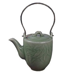 龙泉青瓷朱砂胎梅子青弟窑家用高档金枝玉叶铜把一壶两杯套泡茶具