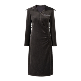 MISSCOCOON气质复古运动风质丝绒翻领针织连衣裙秋冬