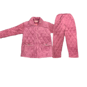 女士珊瑚绒三层加厚加绒家居服