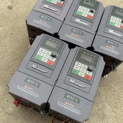 议价Yiqu Frequency Converter Model Mi-L-4T0015m16 Three-Phas