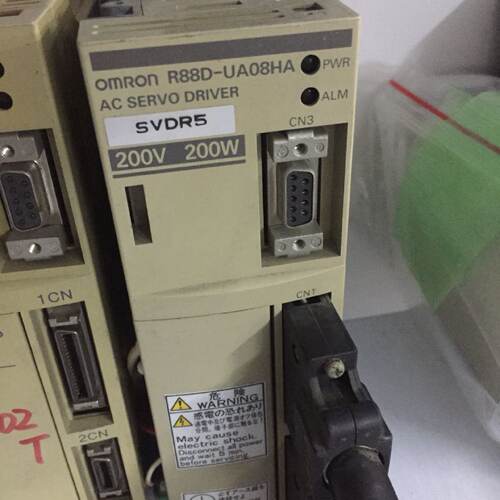 议价R88D-UA08HA 欧姆龙驱动器 R88D-UA08HA