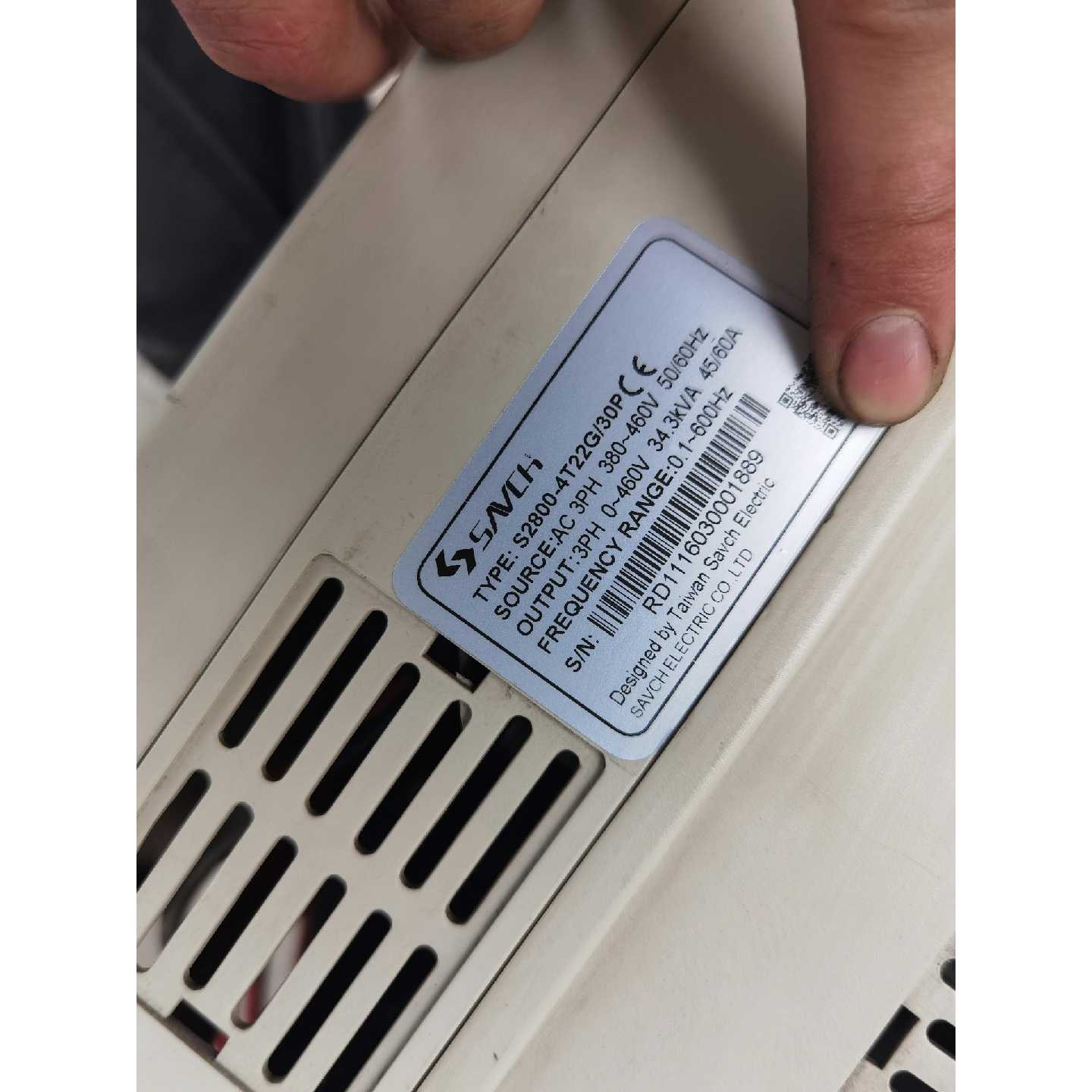 议价三基S2800变频器22KW/30KW