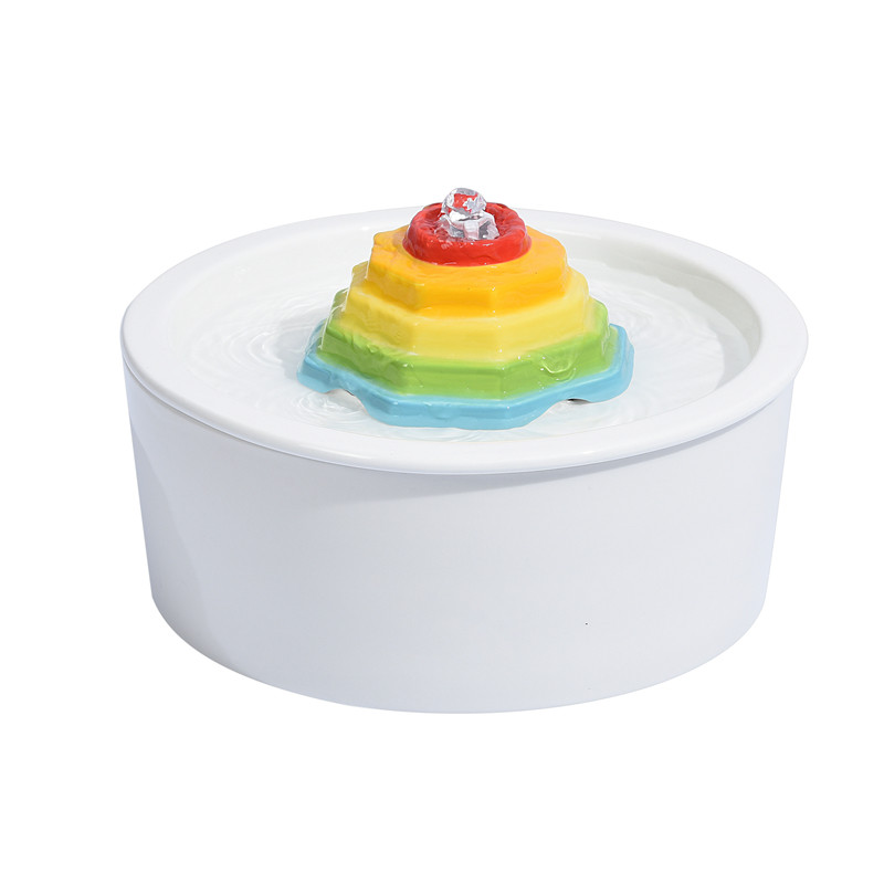 陶瓷宠物饮水机DrinkPet很耐用