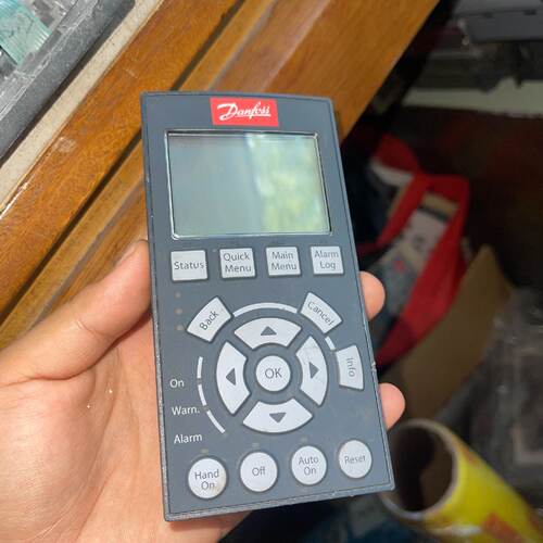询包邮顺丰 LCP102，130B1107，丹佛斯变频器FC3