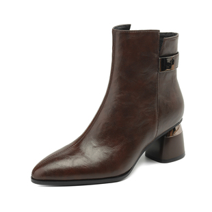 达芙妮尖头短靴女2025新款秋冬妈妈靴子高跟鞋冬季粗跟加绒马丁靴