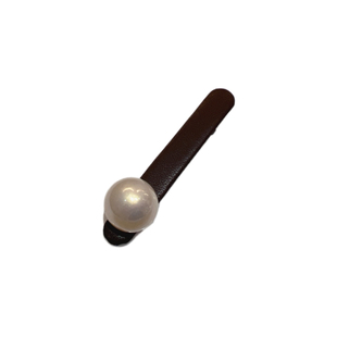 高级感新款仿小羊皮PU皮质鸭嘴夹高亮珍珠气质咖色黑色细发夹边夹