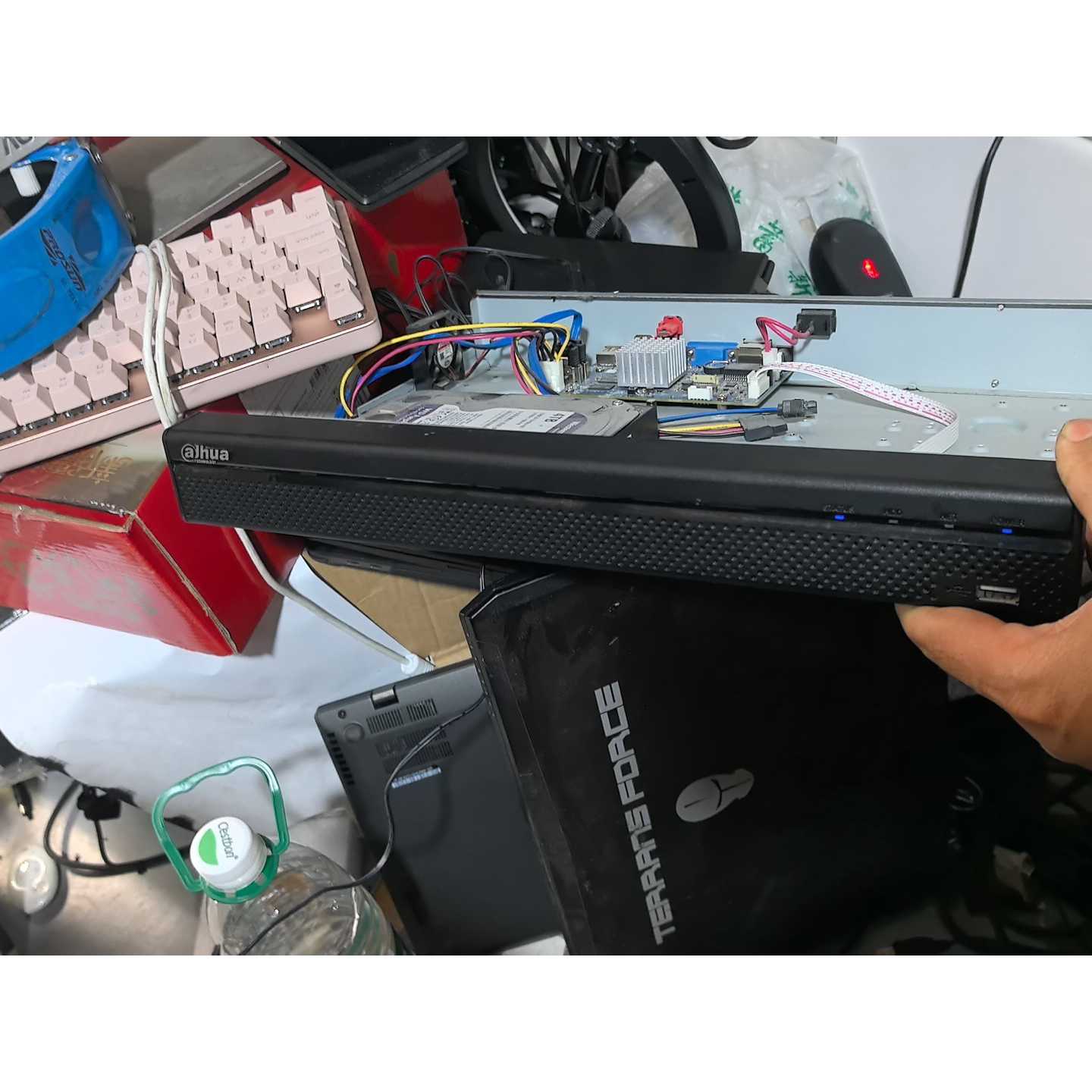 议价大华NVR4216HDS2L硬盘录像机可维修