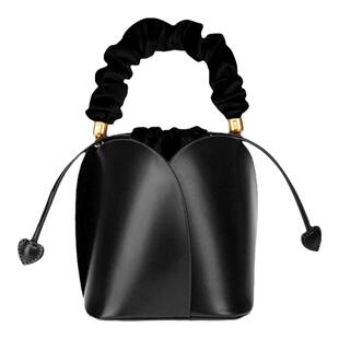 真皮花瓣菜篮子小包包2026新款斜挎手提水桶包女小众轻奢高级感春