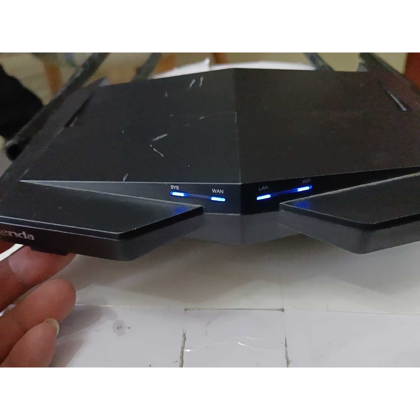 议价腾达AC10v3AC1200千兆口双频无线路由器可维修图片