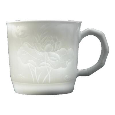 原木河影青雕刻荷花陶瓷水杯