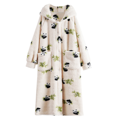 卡通熊猫连帽珊瑚绒大码睡袍女