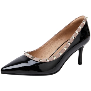 商场同款百田森牛漆皮铆钉单鞋女秋新款细高跟黑色鞋子配裙子