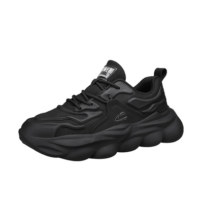 骆驼动感老爹鞋超火爆款黑武士潮