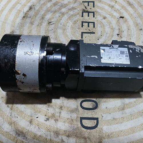 溢价-伺服电机，型号1FL6044-2AF21-1MA1，功