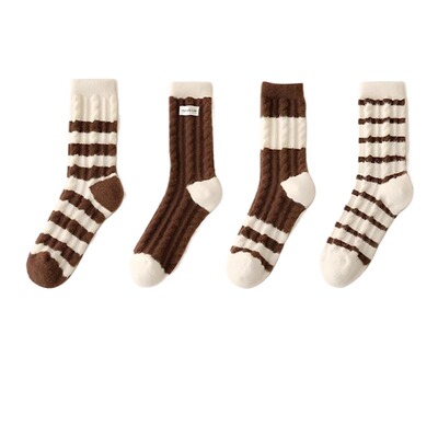 珊瑚绒袜子女秋冬季地板袜加绒加厚居家睡眠袜保暖抗寒条纹中筒袜