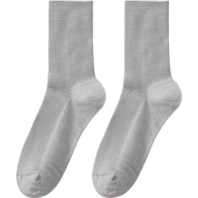 银线的加入更具特色短袜