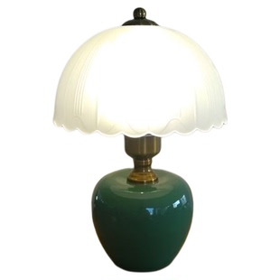 美式温馨水母调光台灯新中式卧室复古网红夜灯书房护眼床头装饰灯