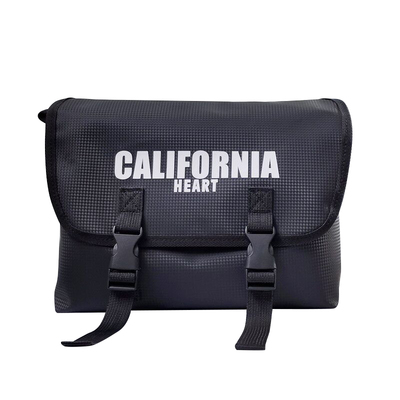 电动车前置挂包防泼水