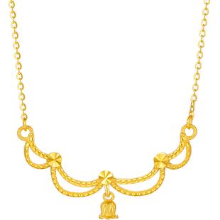 周六福5G黄金项链计价足金漫梦铃兰颈饰链坠在逃公主系列情人节