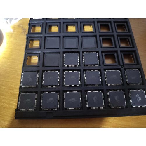 ATMEGA128A全新14个，感兴趣的朋友联系，打包出议价