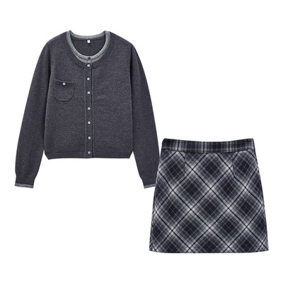 IEF/爱依服【微胖】大码女装2025秋冬新款韩版复古温柔风上下套裙