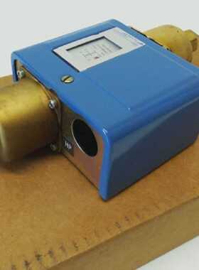Johnson Controls P74FA-9700 Differential Pressure Controls -