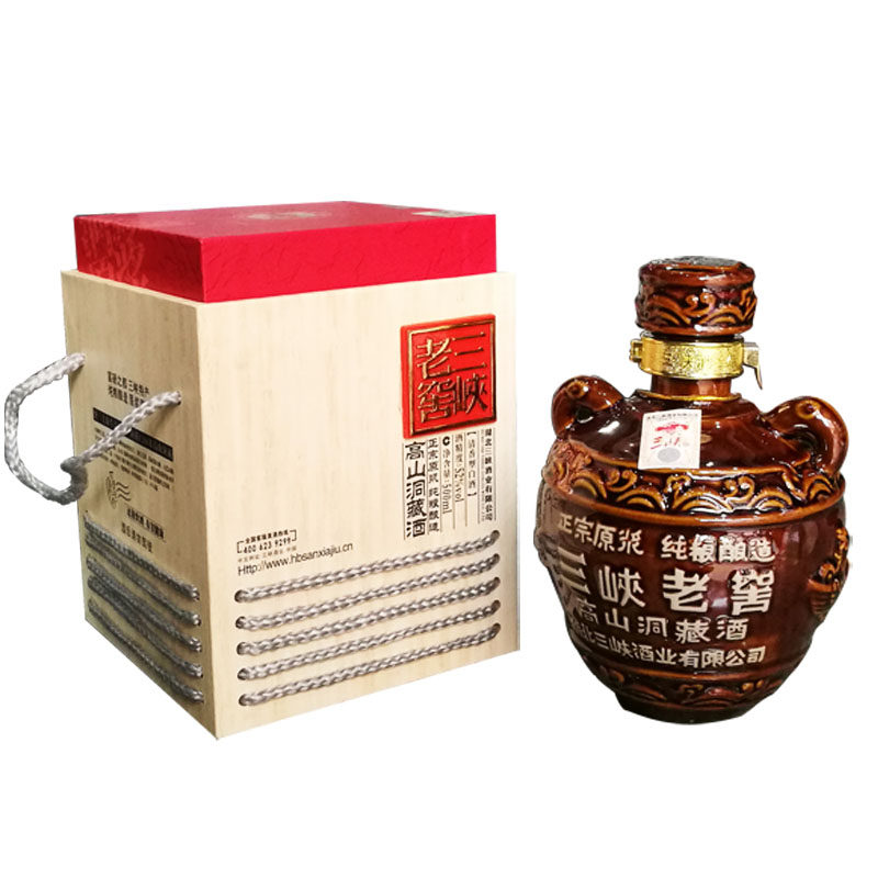 恩施窖藏包谷酒三峡500ml礼盒装