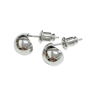 方糖家 简约小众金属气质水滴耳钉秋冬高级感小巧耳环2026新款女