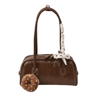 大容量包包女式2025新款高级感复古超火通勤女包秋冬单肩包枕头包