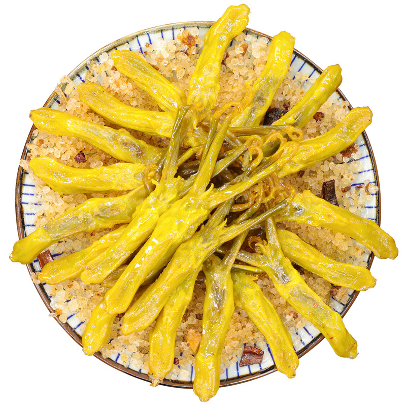 盐焗鸭舌咸香浓郁肉质鲜嫩不腻