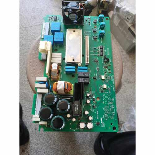 询价-e94acls0074000pvc伦茨变频器9400