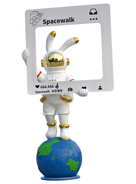 卡通太空兔子雕塑发光网红打卡装饰品商场售楼部美陈月光兔大摆件