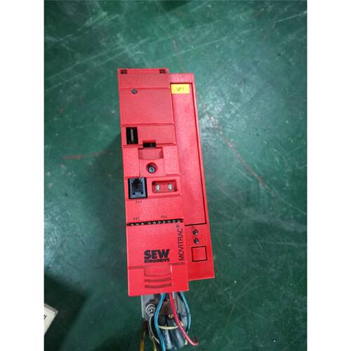 议价SEW变频器 MC07B0008-5A3-4-00 实物拍摄 测试包好 成色漂亮
