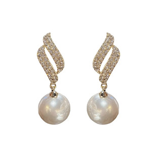 珍珠镶钻耳饰女独特耳环2025年新款潮小众设计感高级轻奢银针耳钉